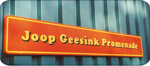 Bord "Joop Geesink Promenade" - Eftelingnostalgie.nl